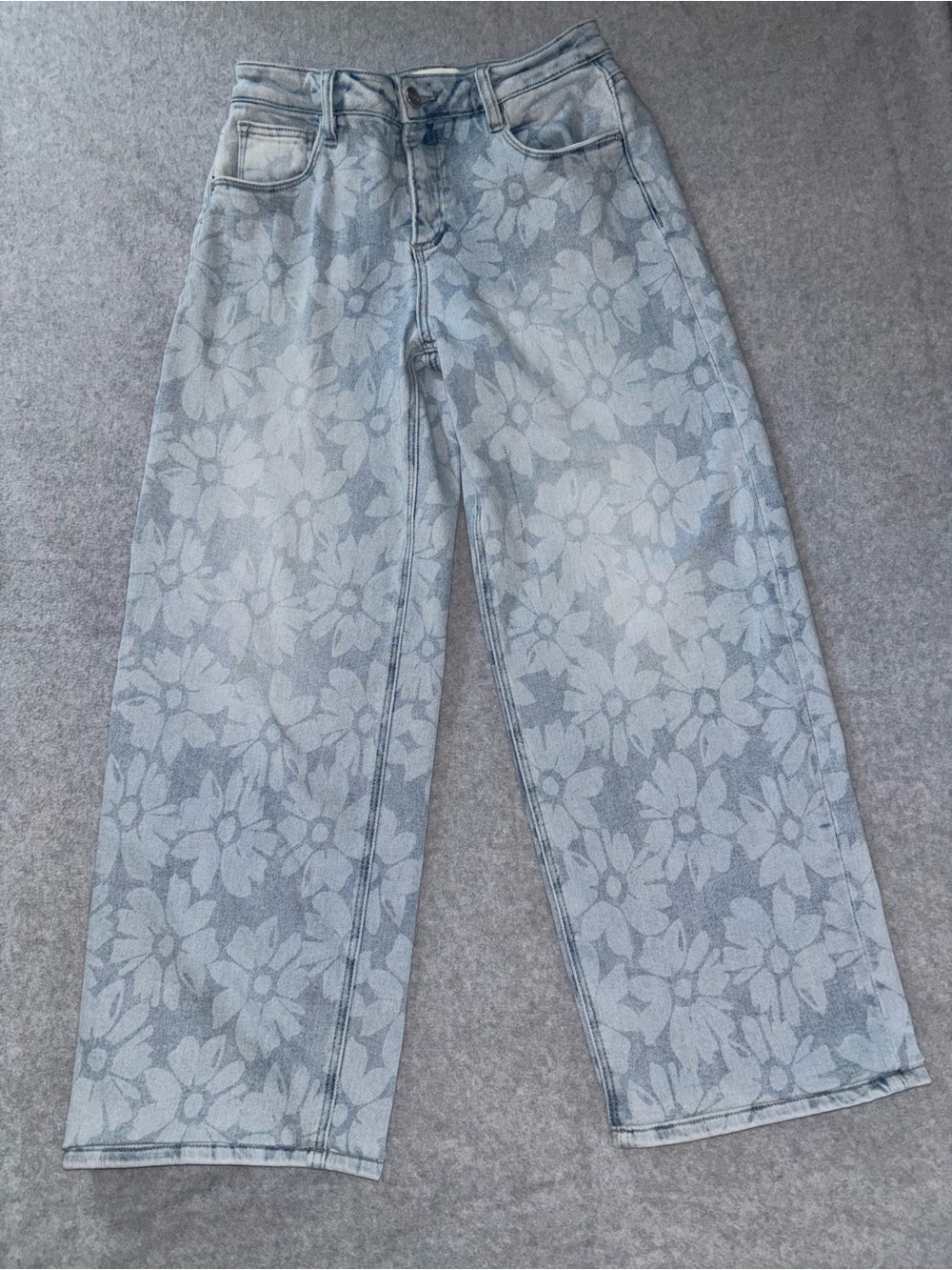 Risen High Rise Wide Baggy Floral Print Jeans